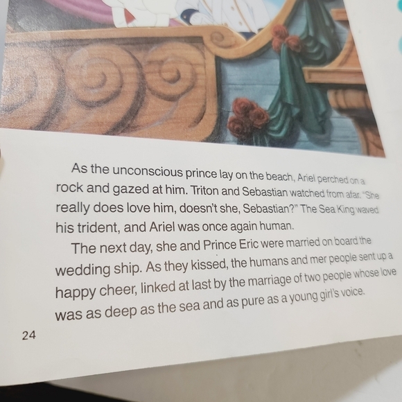 Vintage 1990 Disney The Little Mermaid Pink Picture Book - Picture 9 of 10